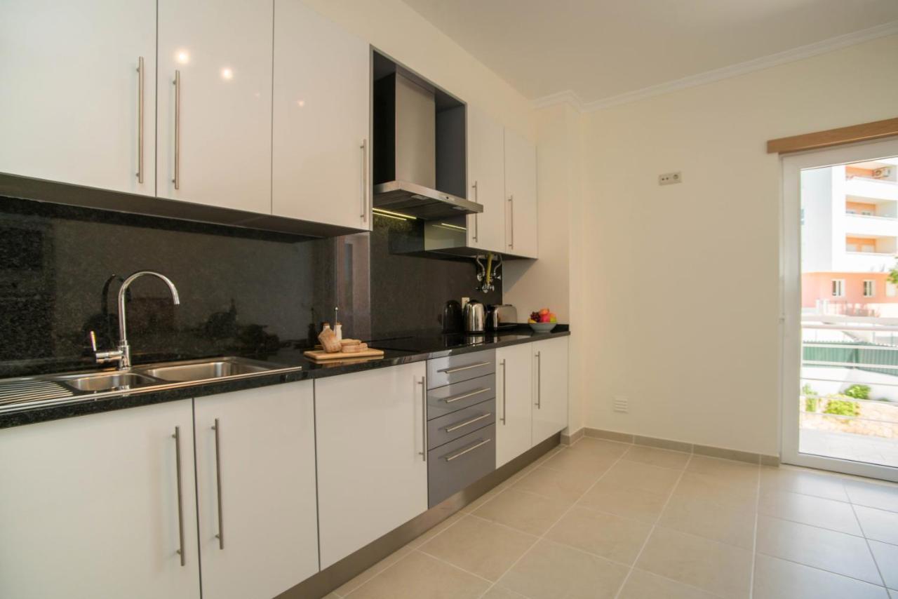 Central Modern 2 Bed Apartment Armação de Pêra Εξωτερικό φωτογραφία