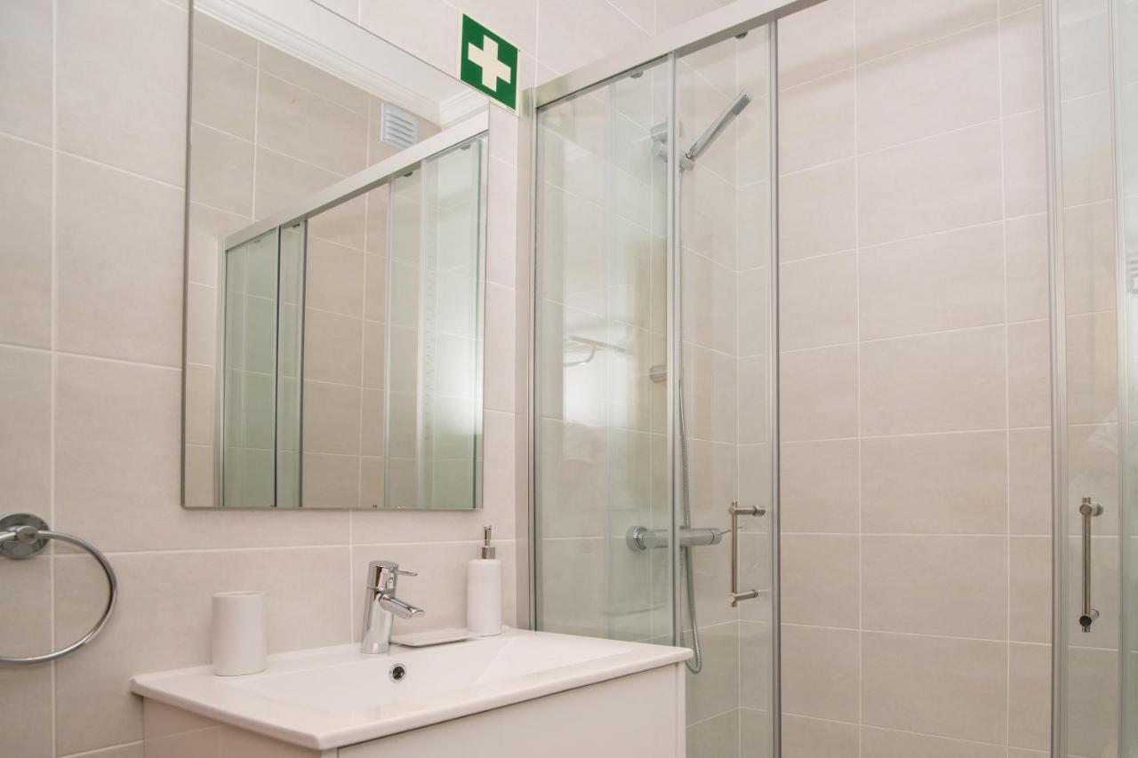 Central Modern 2 Bed Apartment Armação de Pêra Εξωτερικό φωτογραφία