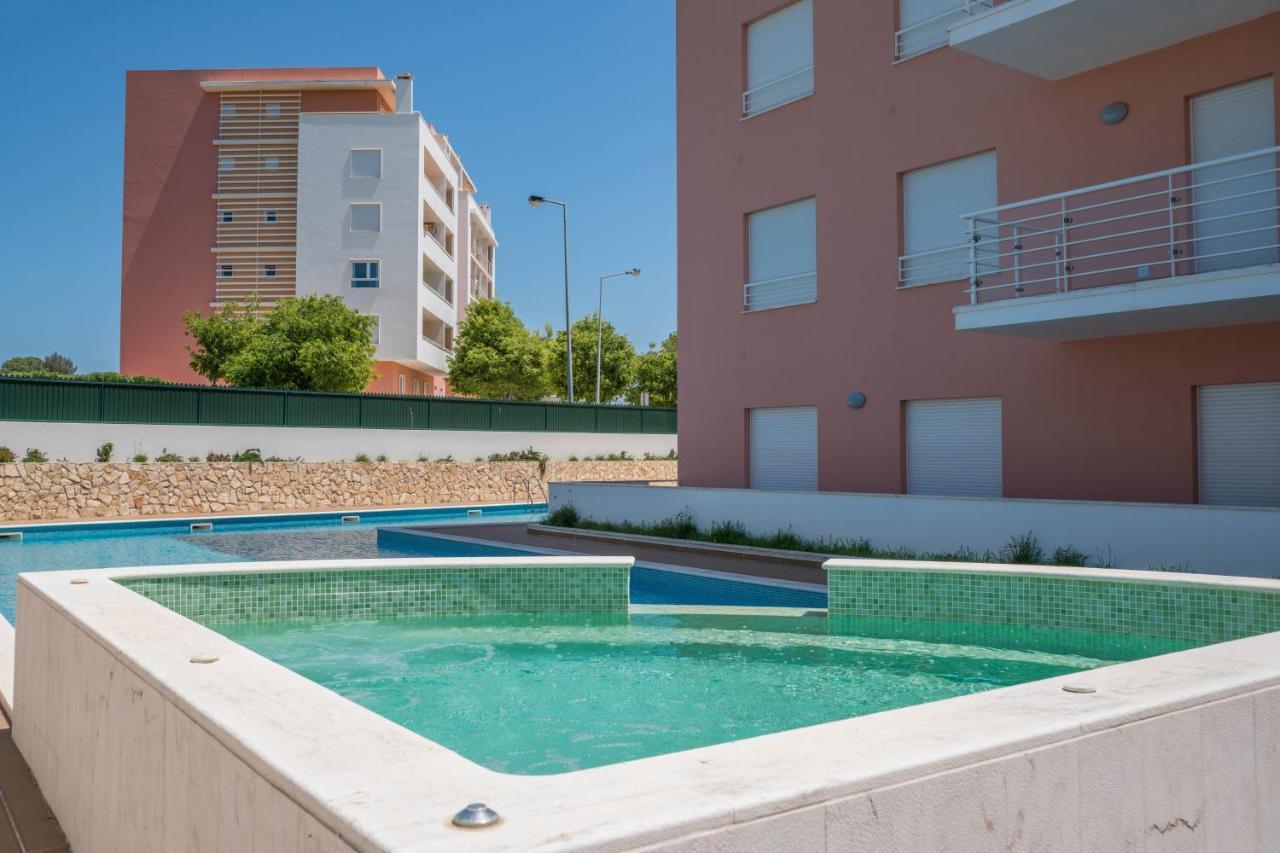 Central Modern 2 Bed Apartment Armação de Pêra Εξωτερικό φωτογραφία